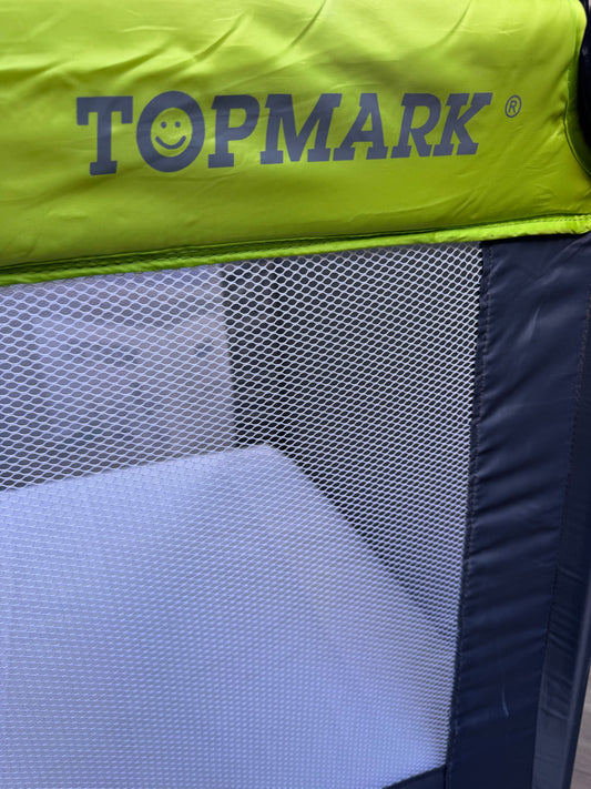 Campingbedje Topmark incl matras 10cm dik