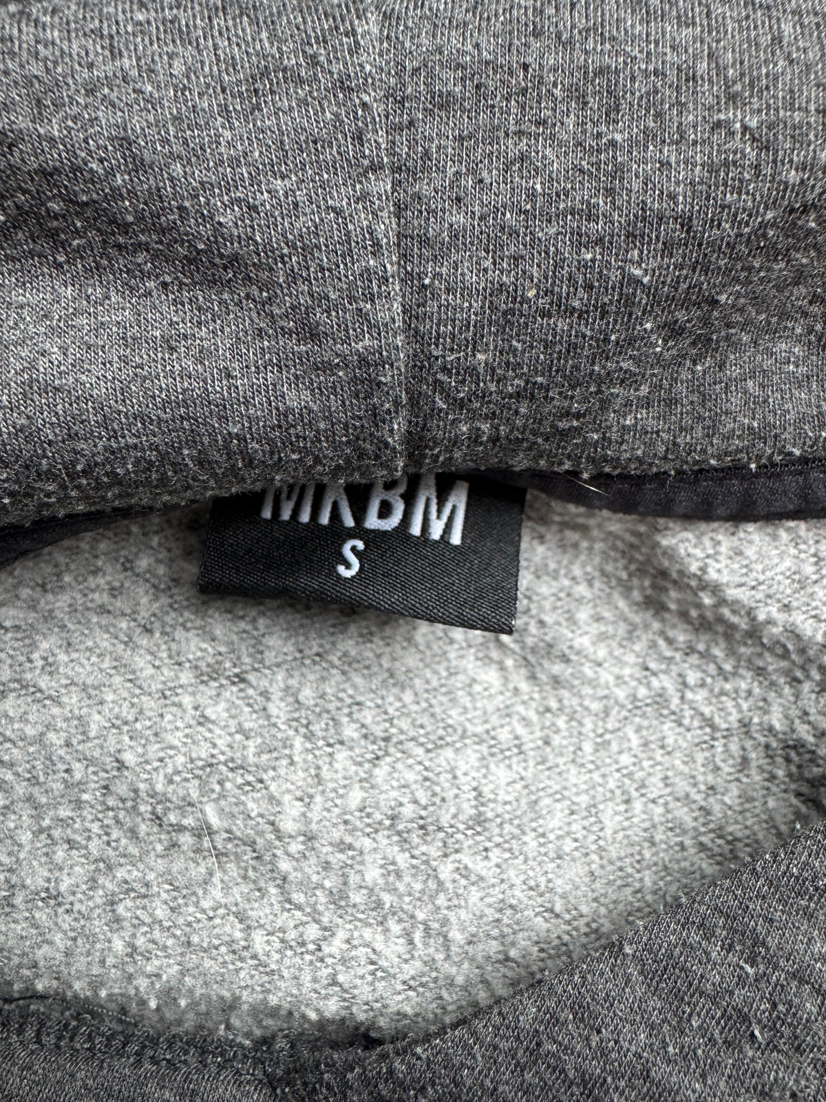 Hoodie 'MKBM' maat S
