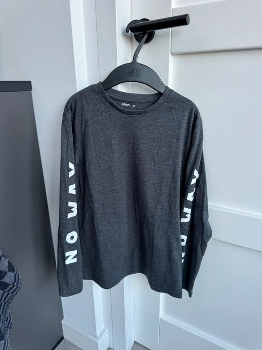 Longsleeve 'Gemo' maat 152