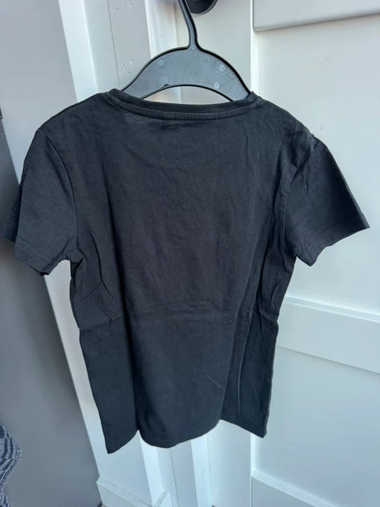 T-shirt 'Essentials organic cotton' maat 146
