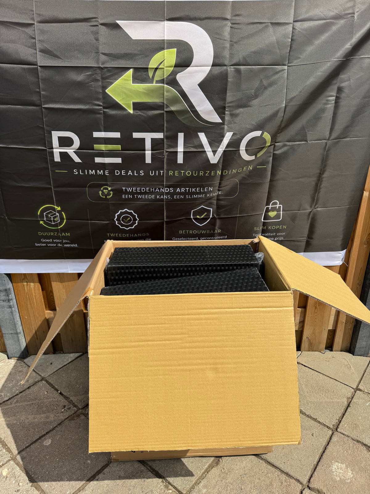 3-delige tuinlounge set met kussens poly rotan zwart