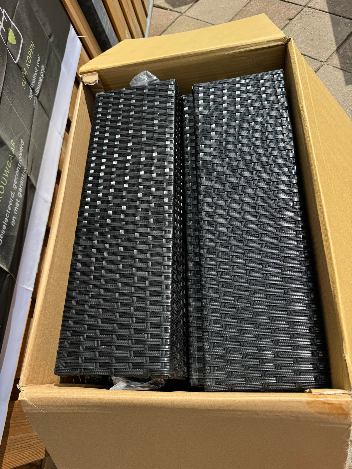 3-delige tuinlounge set met kussens poly rotan zwart
