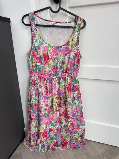 Jurk 'Only' maat 38