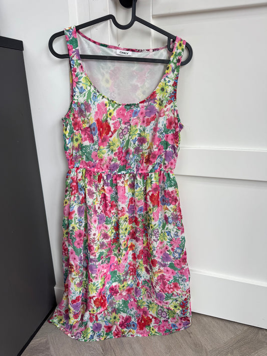 Jurk 'Only' maat 38