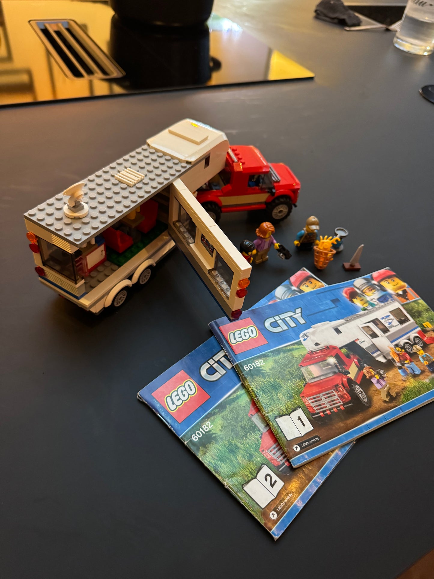 LEGO 60182 - City 'Pick-uptruck en caravan'